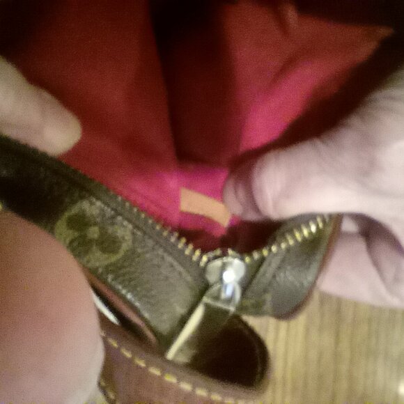 Vintage Louis Vuitton Monogram PM Croissant Pouchette Bag - Picture 10 of 10